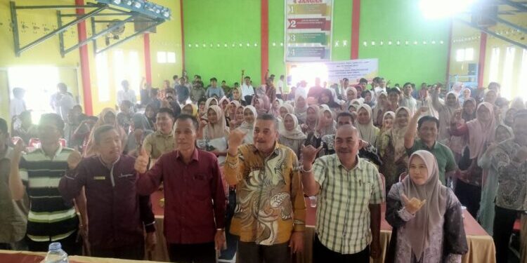 Anggota DPRD Sumbar Zarfi Deson Dorong Koperasi Nagari Lewat Sosialisasi Perda Nomor 16 Tahun 2019