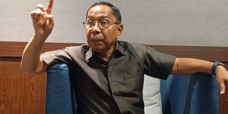 Ruas Jalan Kelok 10 Rusak Parah, Nofrizon: Masyarakat Agam Minta Gubernur Lewati Tanpa Pengawalan